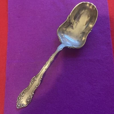 Toalla de plata de ley cuchara de bayas inglesas antiguas Foto 1 de 4