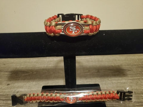 San Francisco 49ers NFL Paracord Bracelet Cover