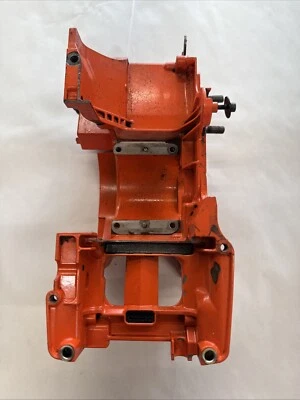 Carcasa del motor de motosierra Echo CS-530 fabricante de equipos originales cárter del tanque de aceite Foto 1 de 4