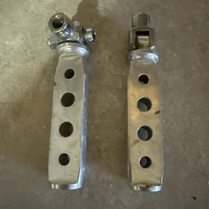 accutronix foot pegs pm jaybrake forward control Passenger Harley softail dyna - Picture 1 of 4