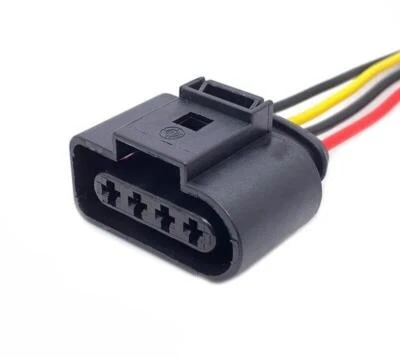 For Audi A4 Avant (B7) - 4 Pin Rear Tail Light Connector Plug  Repair Harness - Image 1 of 4