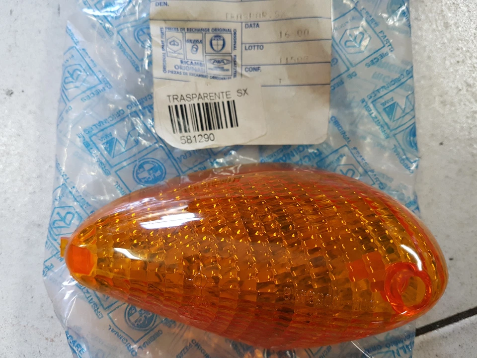  SCHERMO FRECCIA ANTERIORE SINISTRA  PIAGGIO NRG EXTREME / PUREJET / MC3  - Immagine 1 di 1