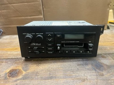 Chrysler New Yorker 1992 Audiovox AM-FM estéreo radio reproductor de casete 92-CPI-CXD Foto 1 de 4