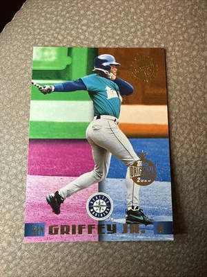 2025 Topps Holiday Advent Buyback 2005 Stadium Club Members Only Ken Griffey Jr. - Image 1 of 4