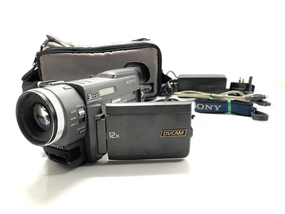 SONY DSR-PD100 Mini DV Tape Digital Video Camera HANDYCAM Complete Set TRV900 - Image 1 of 4