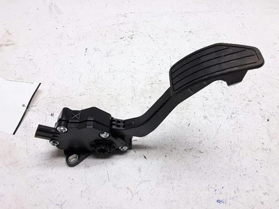 Pedal de gas SUBARU XV CROSSTREK 18 Foto 1 de 4