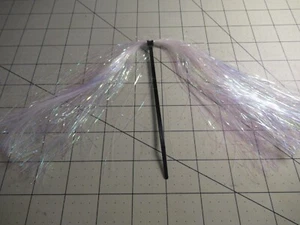 FLY FLASH TYING LURE MAKING MATERIAL CRYSTAL FLASH  KRYSTAL PEARL - Picture 1 of 3