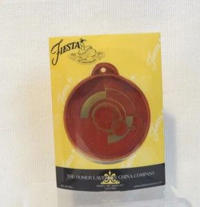 Homer Laughlin Fiesta® Ornament PAPRIKA 2012 Membership Exclusive HLCCA Logo New - Picture 1 of 3