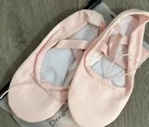 Stelle Girl Toddler Ballet Shoes Pink Canvas / Leather Bottom SZ 8 MT WASHABLE - Picture 1 of 1