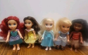  Princess Dolls Set of 5 6" Tall Elsa Ariel Cinderella Moana Belle Mini Disney - Picture 1 of 7