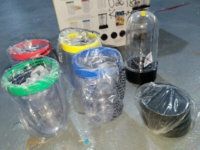 Magic Bullet Lot 4 Party Mugs, 1 Cross Blade, 1 Tall Cup, 4 Variety Lids - Image 1 of 4