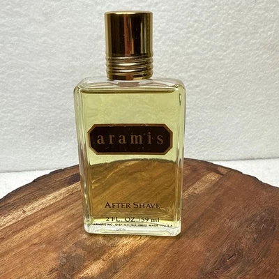 Pós-barba masculina vintage Aramis 2 fl oz - Imagem 1 de 4