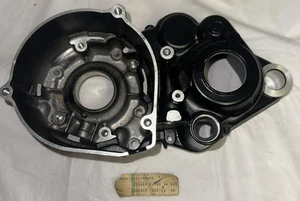 GENUINE YAMAHA PARTS RIGHT CRANKCASE YZ100 82-83 YZ125 1981 IT175 4V2-15121-00 - Bild 1 von 8