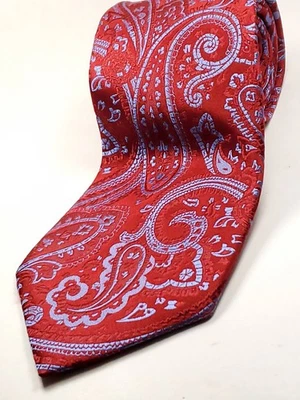 Corbata CLUB ROOM 100% Seda 61" Largo Rojo Azul Paisley NUEVA Foto 1 de 3