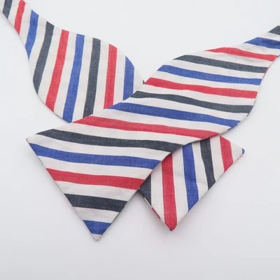 Галстук-бабочка Tommy Hilfiger хлопок синий красный белый в полоску ширина 2,5 дюйма - Изображение 1 из 4