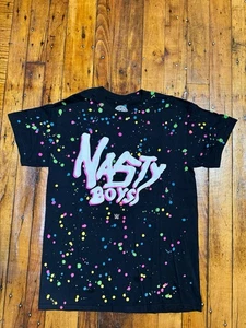 Camiseta WWE Nasty Boys 2018 Talla M Brian Knobbs Jerry Sags AOP Estampado Completo - Imagen 1 de 14