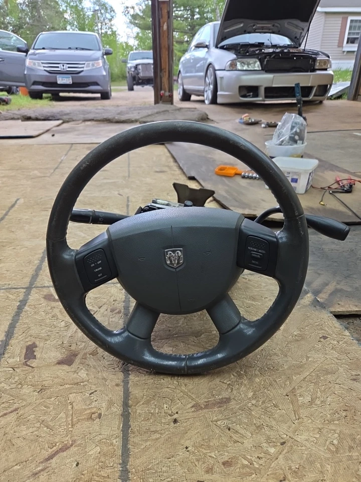 Dodge Ram 2006 fabricante original Mopar Cummins Str columna 5,9 Lho MT 5057267 P05057267AD Foto 1 de 4