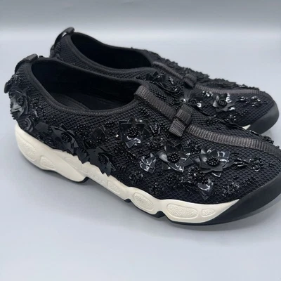 Zapatillas Dior Fusion Malla Negra con Adornos Florales y Cuentas - EU36.5/US6.5 Foto 1 de 4