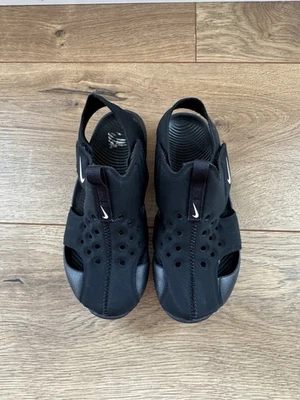 Nike Sandals Child 12 C Sport Flats Slingback Black Closed Toe Casual Comfort - Image 1 of 4