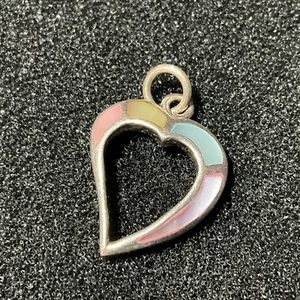 Vintage Sterling Silver Mother of pearl HEART CHARM / Pendant FREE SH - Picture 1 of 3