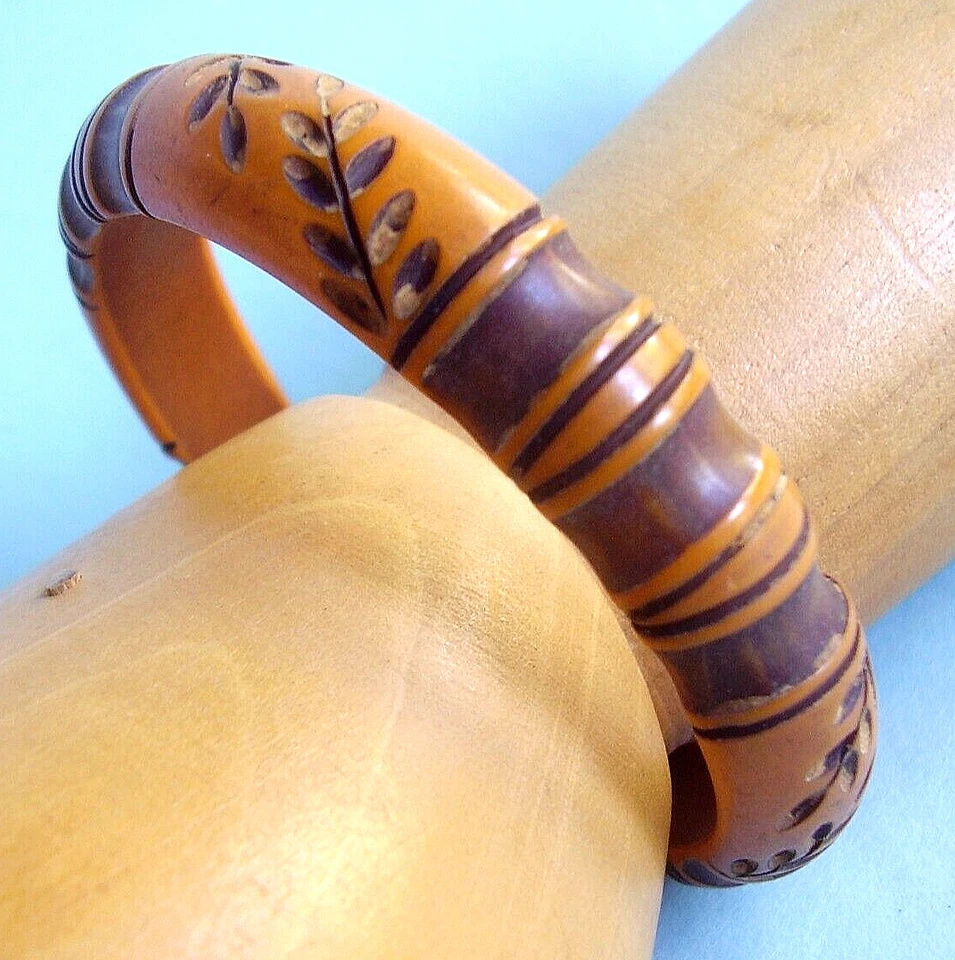 Jlor542 /  REMINISCENCE / BRACELET EN RÉSINE SCULPTÉE MARRON CLAIR ET FONCÉ - Photo 1/1