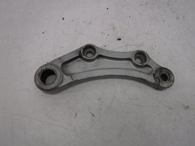 Kawasaki Concours 1000 1997 OEM PINZA DE FRENO TRASERO SUSPENSIÓN SOPORTE DE MONTAJE TRASERO Foto 1 de 3