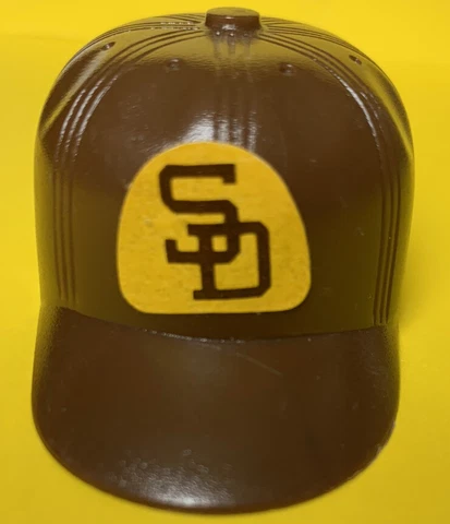 1980 San Diego Padres Vintage MLB baseball plastic mini Gumball hat bat helmet Cover