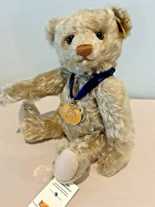 Steiff -2004 Teddy Made For Danbury Mint - Made of Mohair - Picture 1 of 7