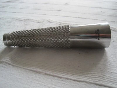 Reibe Edelstahl fein Feinreibe Muskatnuss Ingwer Zitrus Schokolade 15 cm lang - Bild 1 von 4