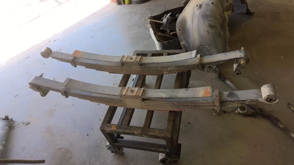(LOCAL PICKUP ONLY) Rear Leaf Spring Chassis Cab Fits 11-19 SIERRA 3500 PICKUP 7 - Image 1 of 4