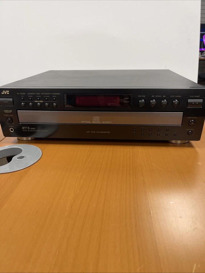 JVC XL-FZ 258 CD Player Compact 5 Disc Automatic Changer WORKS GREAT NO REMOTE - Image 1 of 4