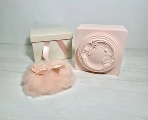 Vintage MCM White Shoulders Powder By Evyan 8oz PINK DECO BOX w/ PUFF & POWDER - Picture 1 of 22