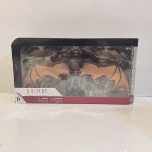 Man-Bat - Batman: The Animated Series Action Figure - DC Collectibles - Picture 1 of 6