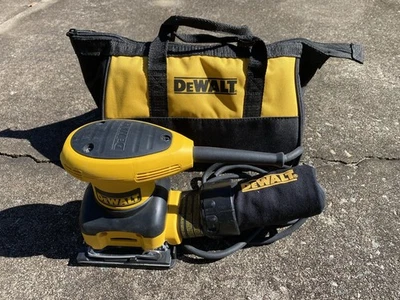 Lijadora de agarre de palma de hoja de 1/4 con cable DeWALT D26441 PROBADA CON FILTRO + BOLSA + MANUAL Foto 1 de 4