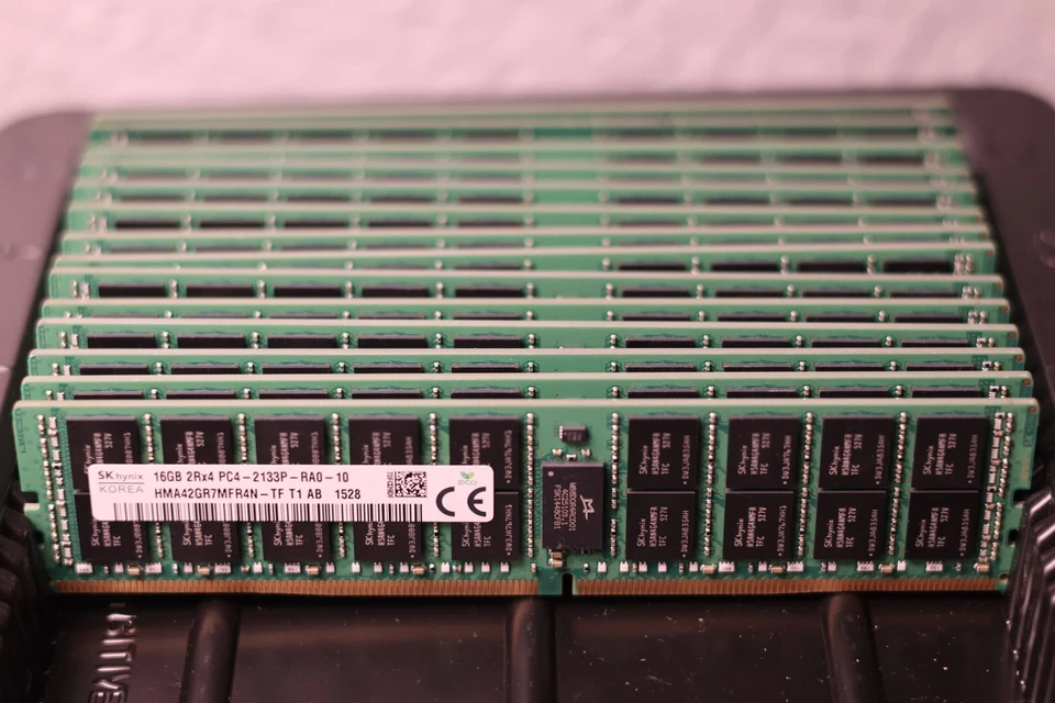 256GB (16×16GB) SK hynix PC4-2133P 2Rx4 ECC REG Server RAM HMA42GR7AFR4N-TF - Image 1 of 1