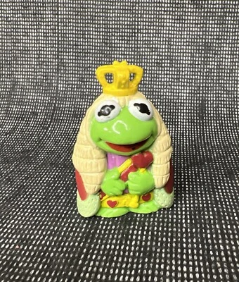 Figura de PVC Kermit La Rana Muppets Castillo Rey Repuesto 2 pulgadas Muppet Bebés Foto 1 de 4