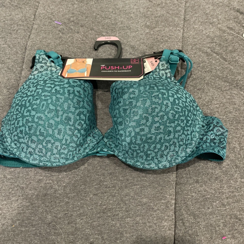 SUJETADOR PUSH UP ESTILO ENCAJE SIN LÍMITES TALLA 34 D VERDE SE CONVIERTE EN CORREDOR Foto 1 de 1