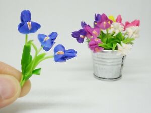 1 pièce maison de poupée miniature en argile fleur d'iris décoration faite à la main échelle 1:12