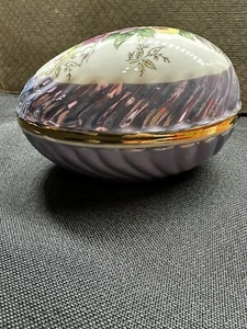 VTG Rare Find Lustre Iridescent Floral Roses Easter Egg Trinket Box/Candy Dish - Picture 1 of 12