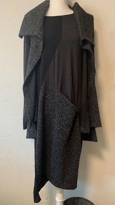 Vestido Alembika Midi + Chaleco Conjunto de Dos Piezas Bolsillos Asimétricos Bloque de Color Gris Foto 1 de 4