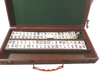 Vintage Mah Jongg Game, SOLD AS IS - Image 1 of 4