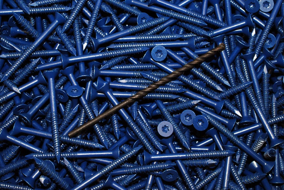 LEXAR INDUSTRIAL (1,200) T30 Torx Flat Head 1/4 x 2-3/4 Concrete Screws Tapcons + 3 Bits BULK