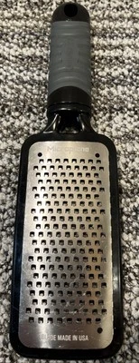 Microplane Home / Professional Series Fine Grater Black Great Kitchen Tool - Image 1 of 4