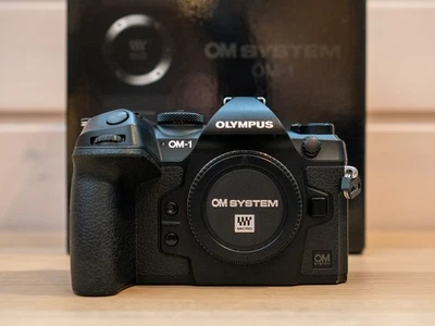 OM System OM-1 Gehäuse mit OVP - 8289 mechanischen Auslösungen - Bild 1 von 4