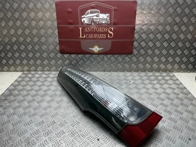 LUZ TRASERA IZQUIERDA MITSUBISHI GRANDIS 2003-2011 Foto 1 de 4