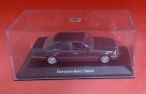 1/43 Mercedes-Benz C 220 "Classic" - MINICHAMPS