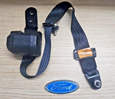 FORD ESCORT MK3 5 DOOR RIGH FRONT SEAT BELT  81 AB A612 94A1A BRAND NEW RARE - Image 1 of 4