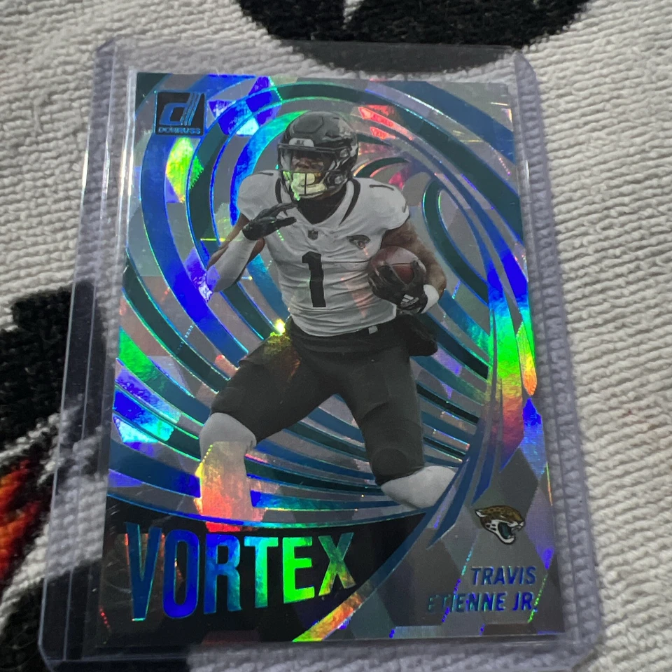 2023 Donruss Travis Etienne JR. Vortex Cubic 36/50 SP Jaguars - Image 1 of 3