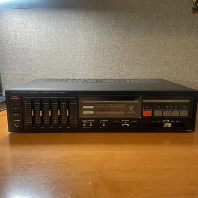 Amplificador estéreo integrado Fisher CA-272 de colección - estándar de estudio, se enciende Foto 1 de 4