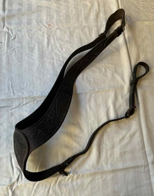 VINTAGE - Western Tooled Scalloped Leather Breastcollar - Full/Average - LOVELY! - Image 1 of 4
